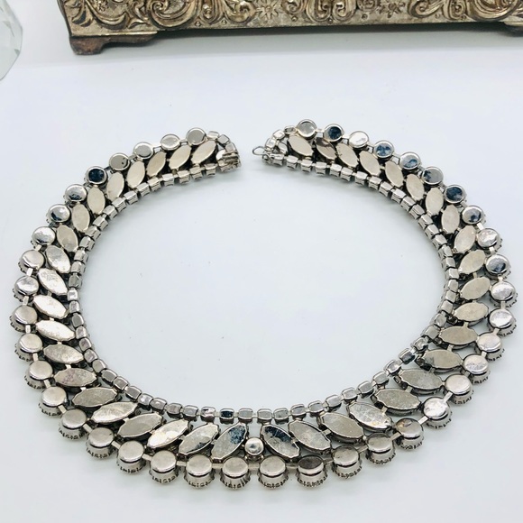 STUNNER! Vintage Crystal Rhinestone Collar Choker Necklace - Picture 8 of 17